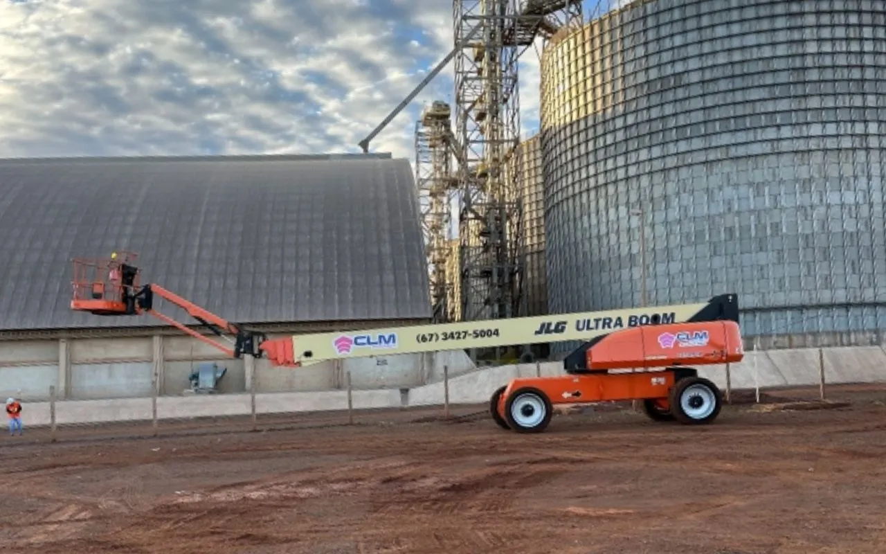 Locação de plataformas elevatórias para obras industriais no agro de MS